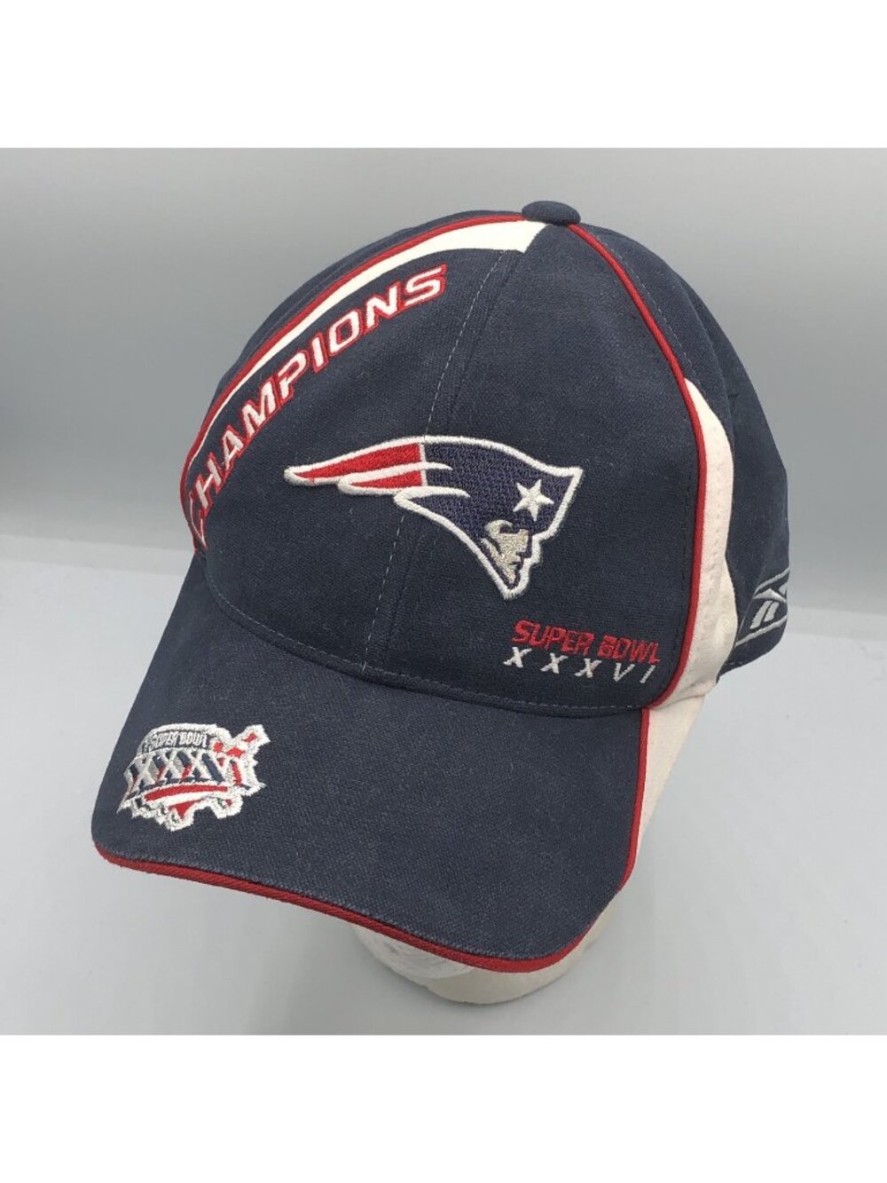 Reebok Super Bowl XXXVI New England Patriots Champions Strapback Adjustable Hat